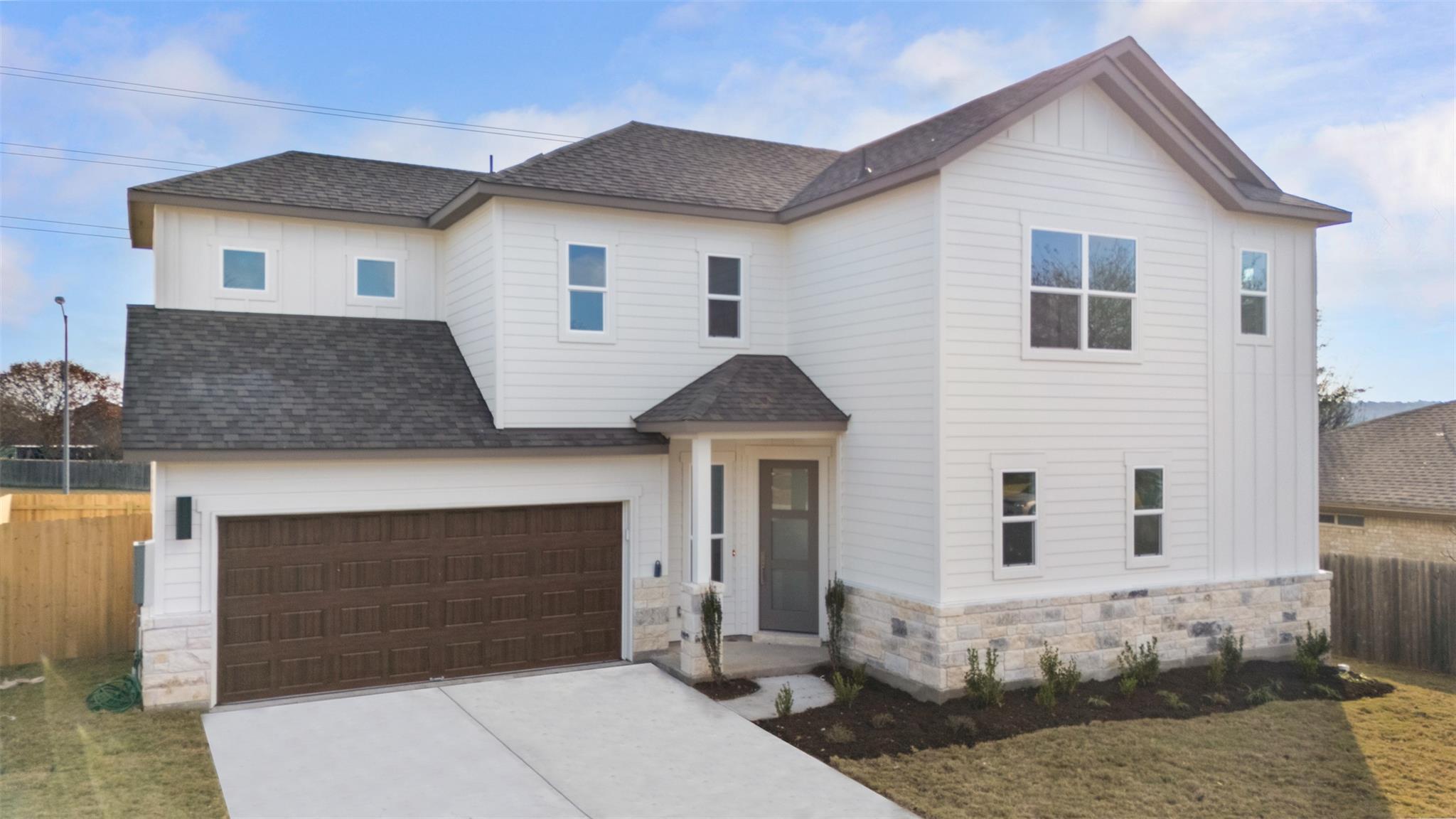 105 Carmen Cv, Burnet, TX 78611 — photo 1