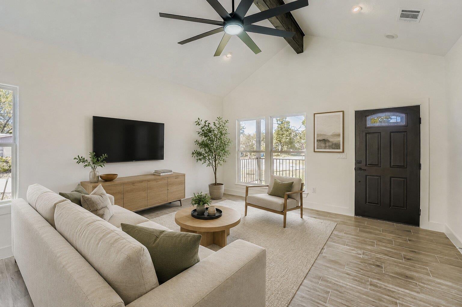 701 3rd, Elgin, TX 78621 — photo 1