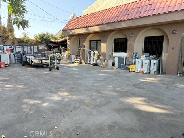 8415 Seville Avenue, South Gate, CA 90280 — photo 1