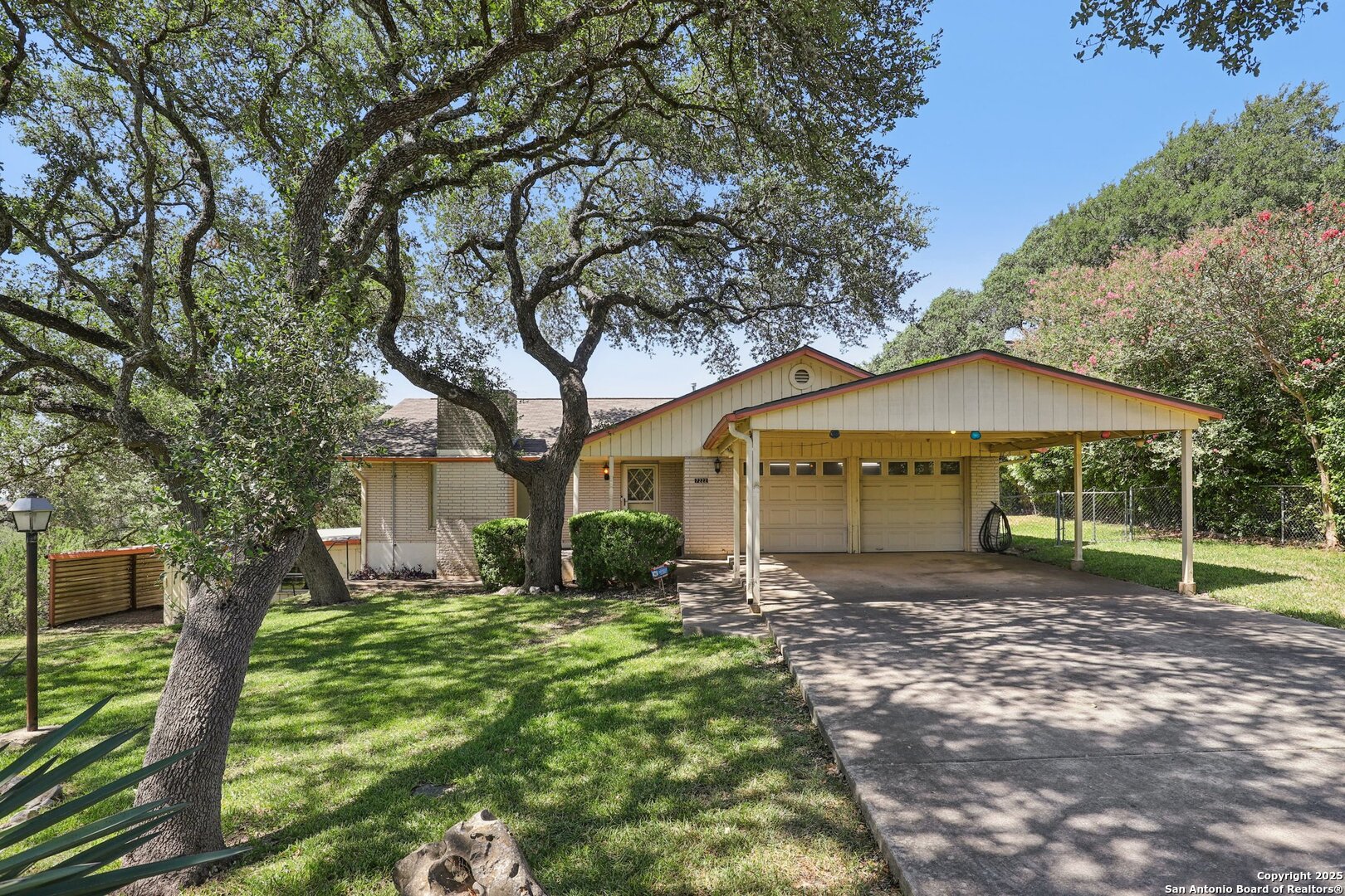 7222 Wild Eagle, , 78255 — photo 1