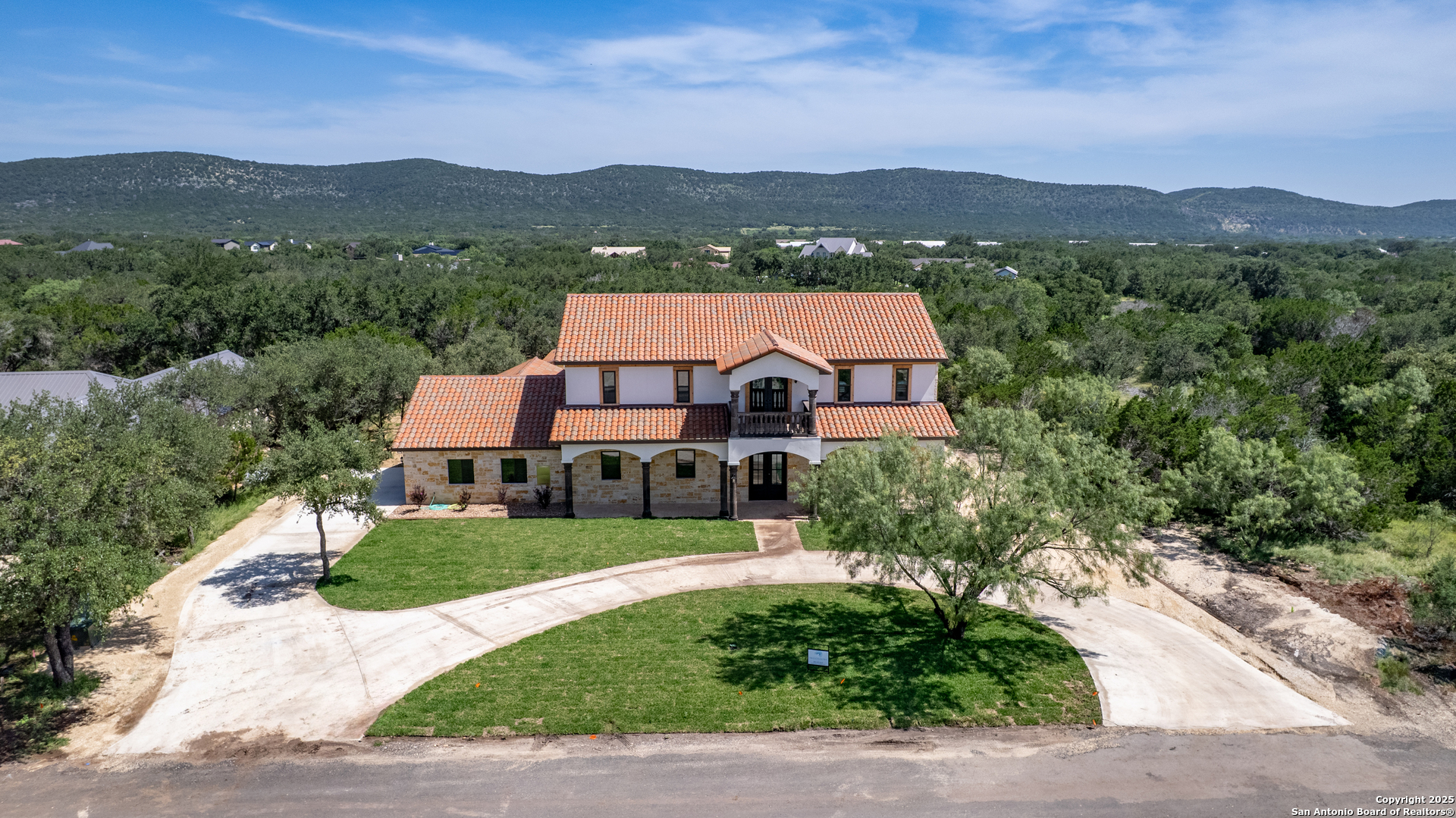 1747 Mountain Valley, ConCan, TX 78838 — photo 1