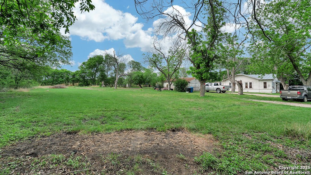 276 Country, ,  78108 — photo 1