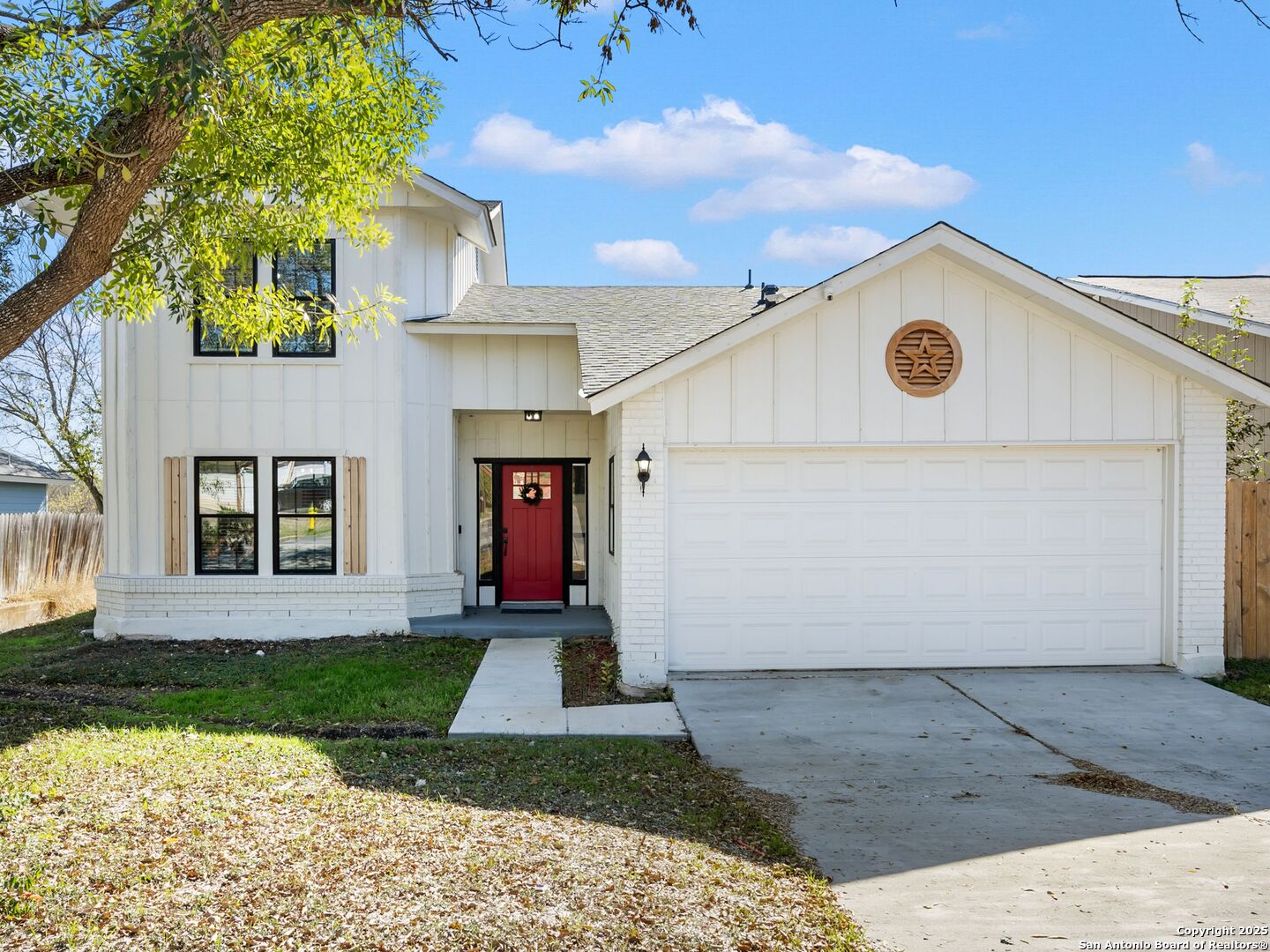 8403 Maple Ridge, San Antonio, TX 78239 — photo 1