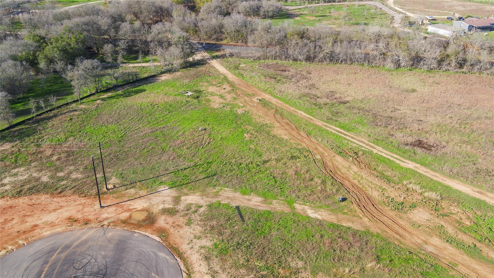 170  GRACE Ln, Dale, TX 78616 — photo 1