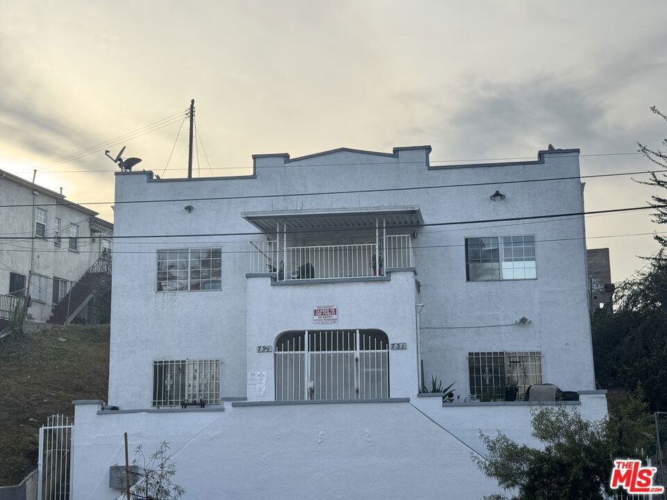 731 S Boyle Avenue, Los Angeles, CA 90023 — photo 1