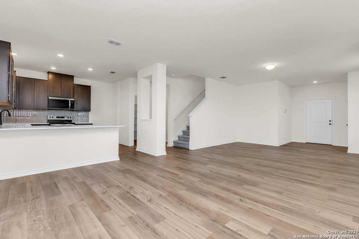 9515 GRIFFITH RUN, ,  78109 — photo 1