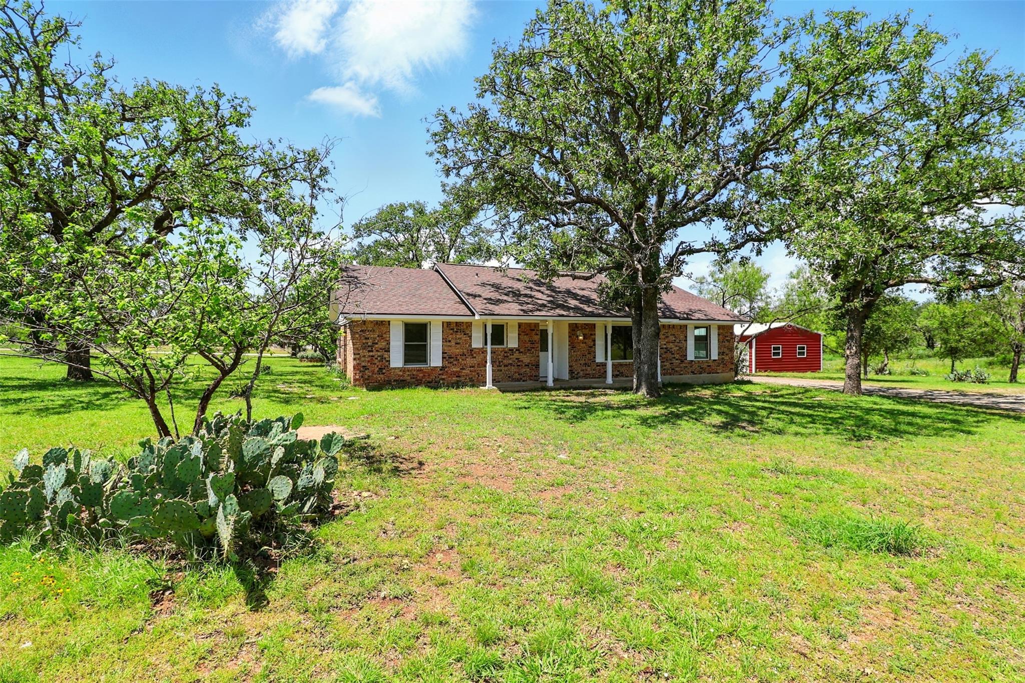 115 Saddlehorn None, Burnet, TX 78611 — photo 1