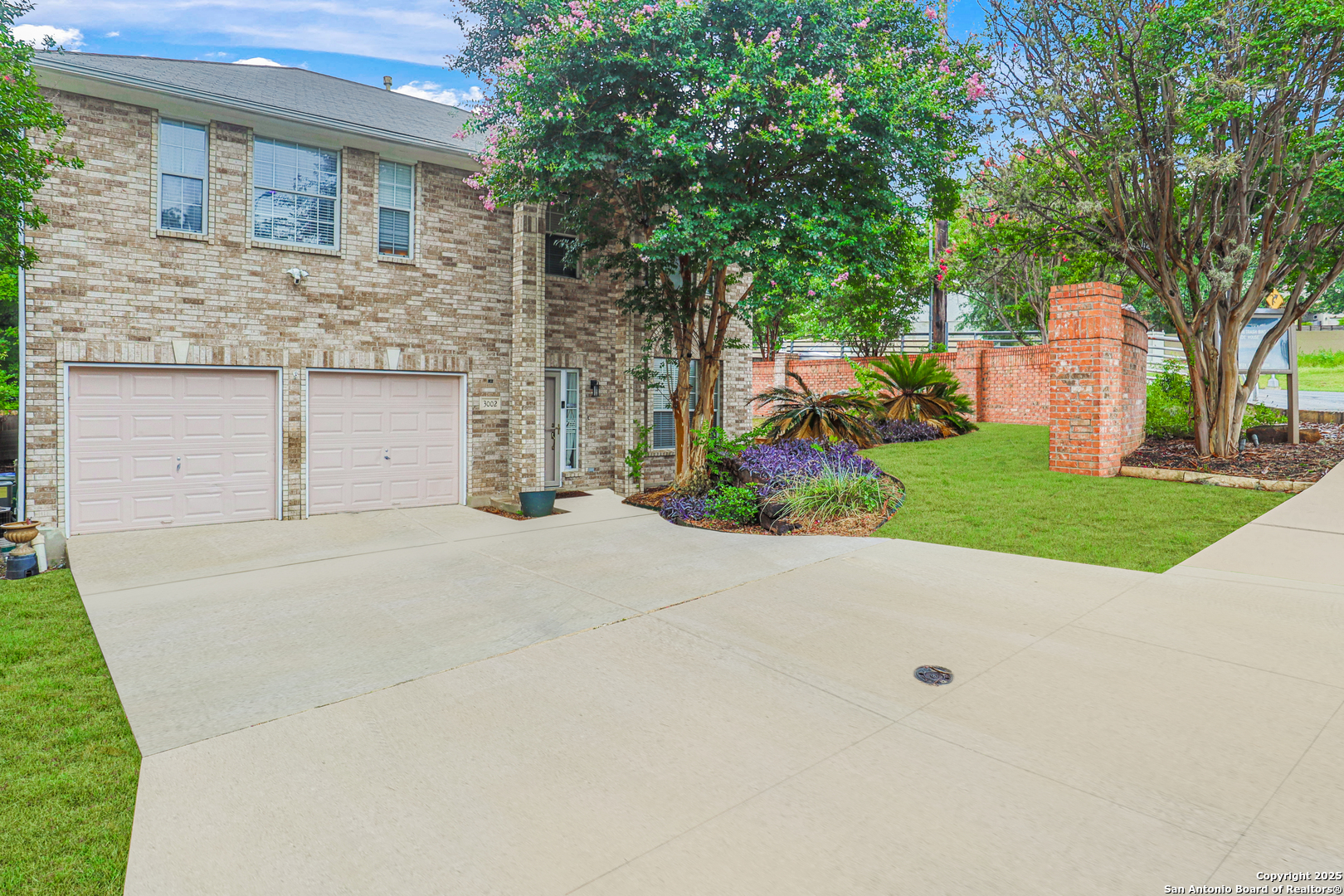 3002 Fall Way, San Antonio, TX 78247 — photo 1