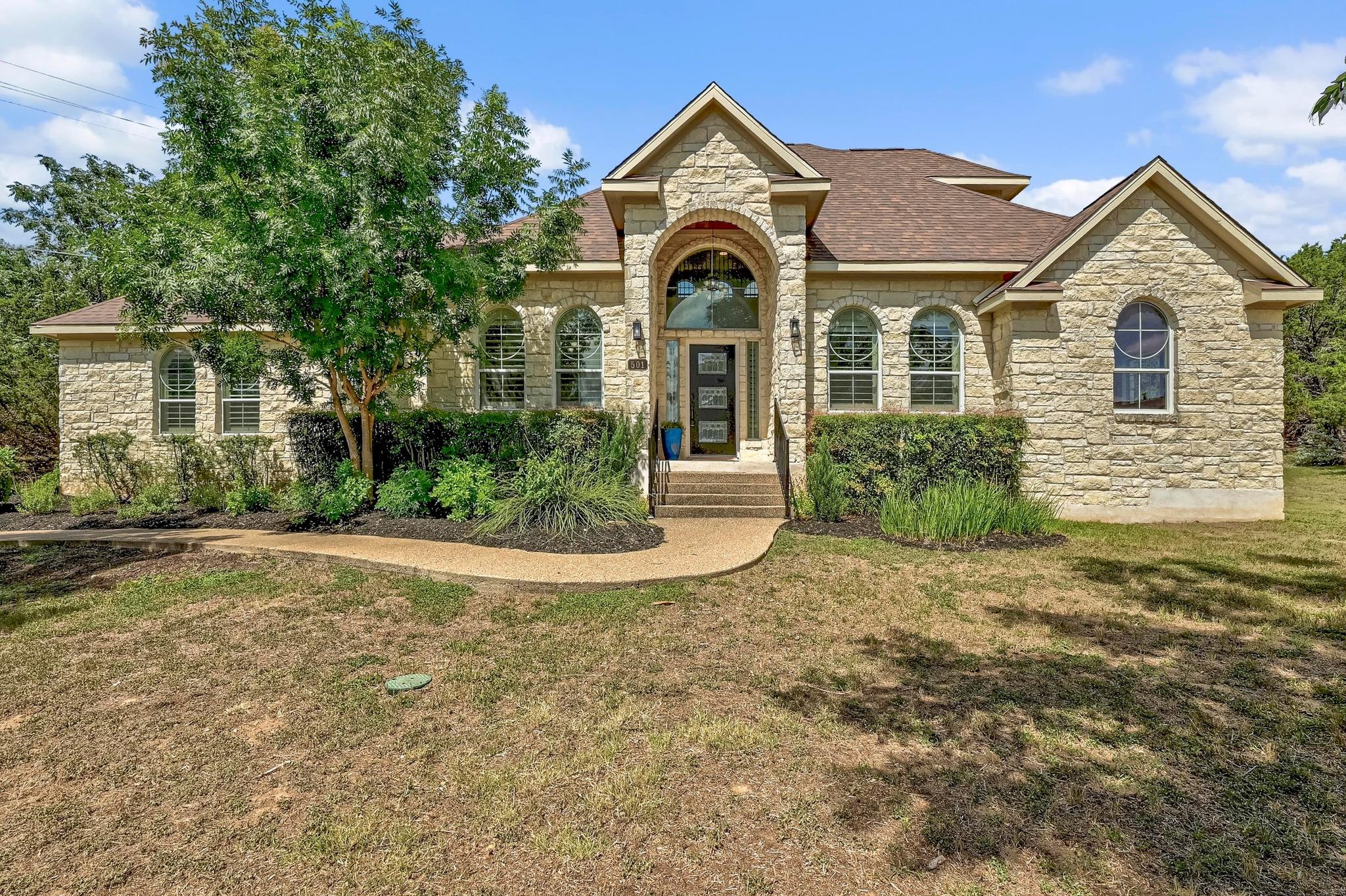 501 Flamingo, Lakeway, TX 78734 — photo 1