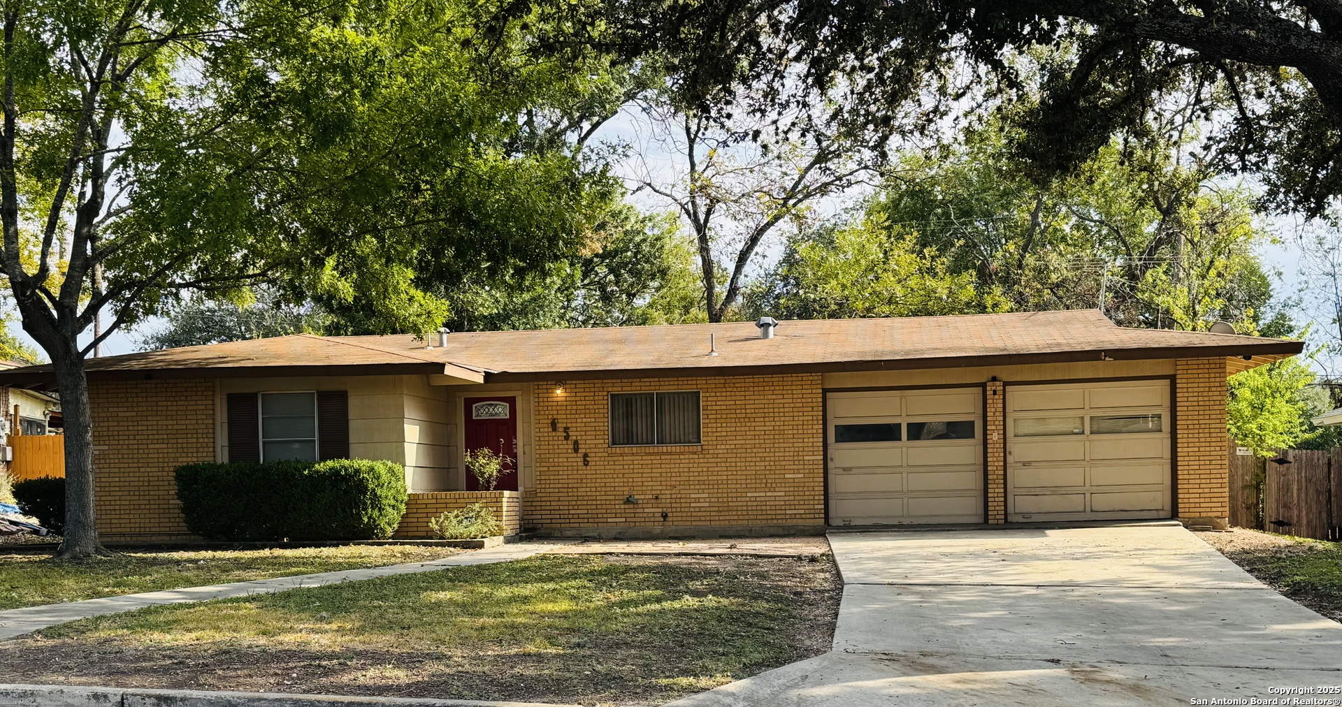 4506 Hollyridge, ,  78228 — photo 1