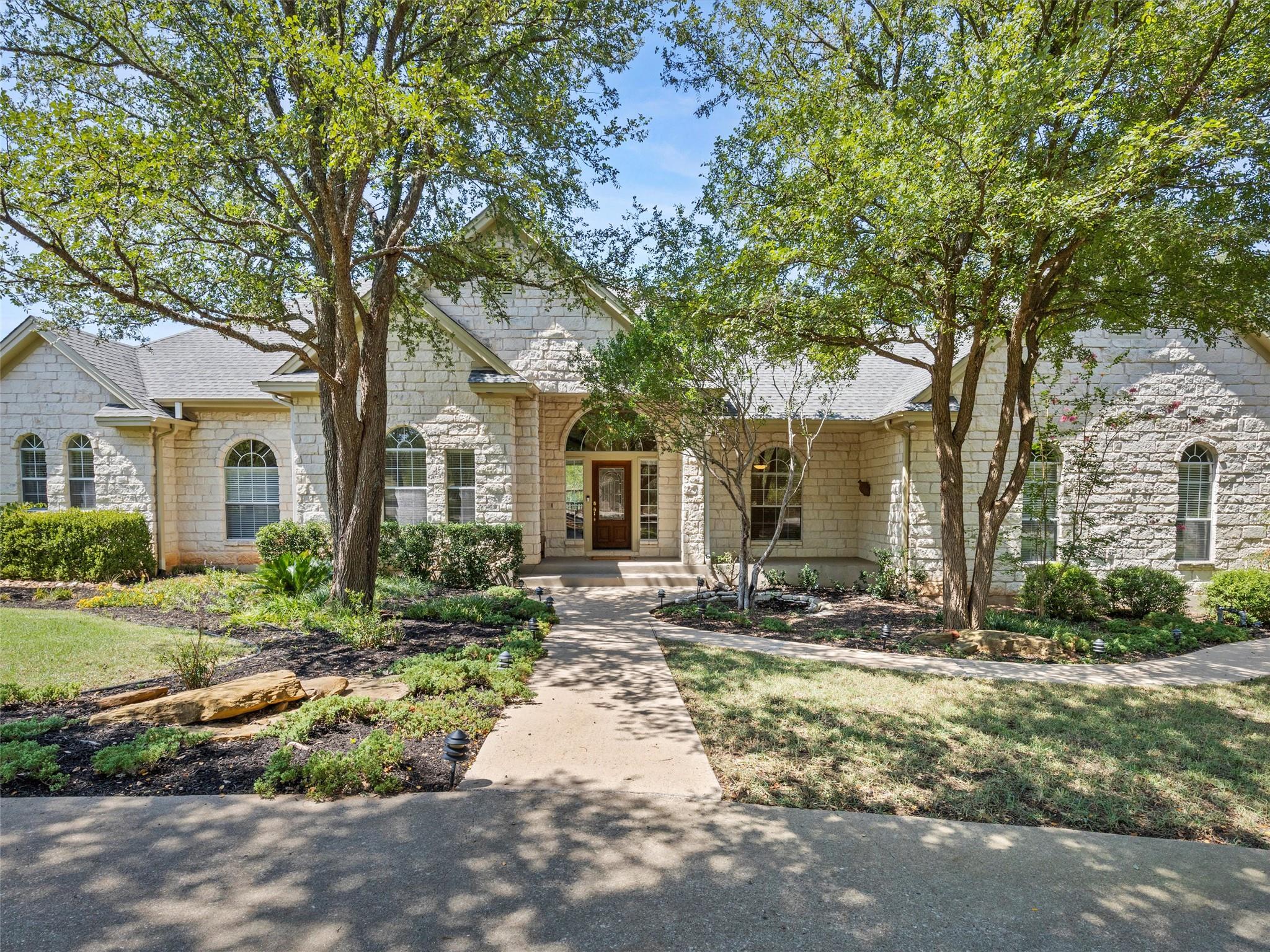 130 Sabine, Cedar Creek, TX 78612 — photo 1
