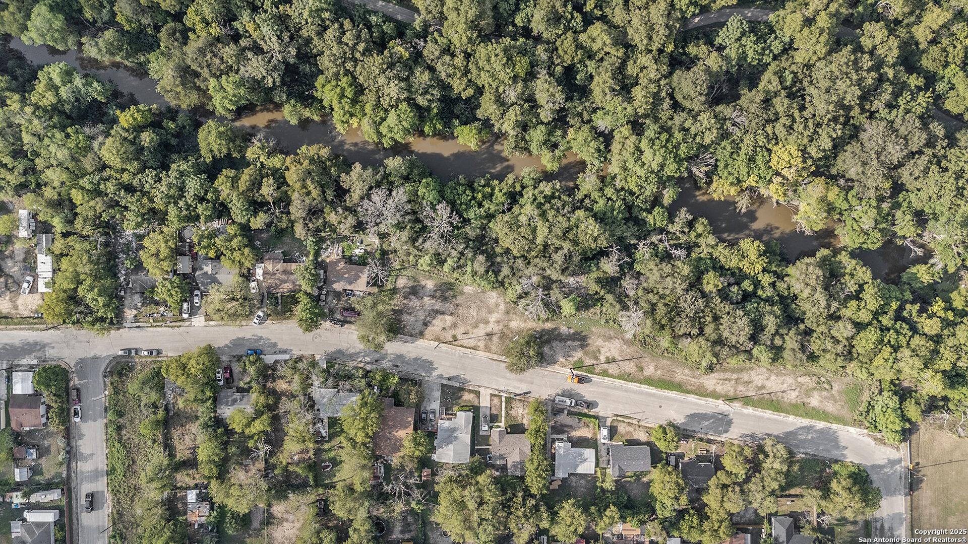 531 Bundy, , 78220 — photo 1