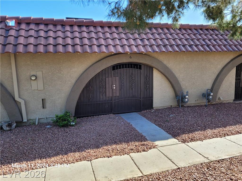 808 Hedge Way 4, Las Vegas, NV 89110 — photo 1
