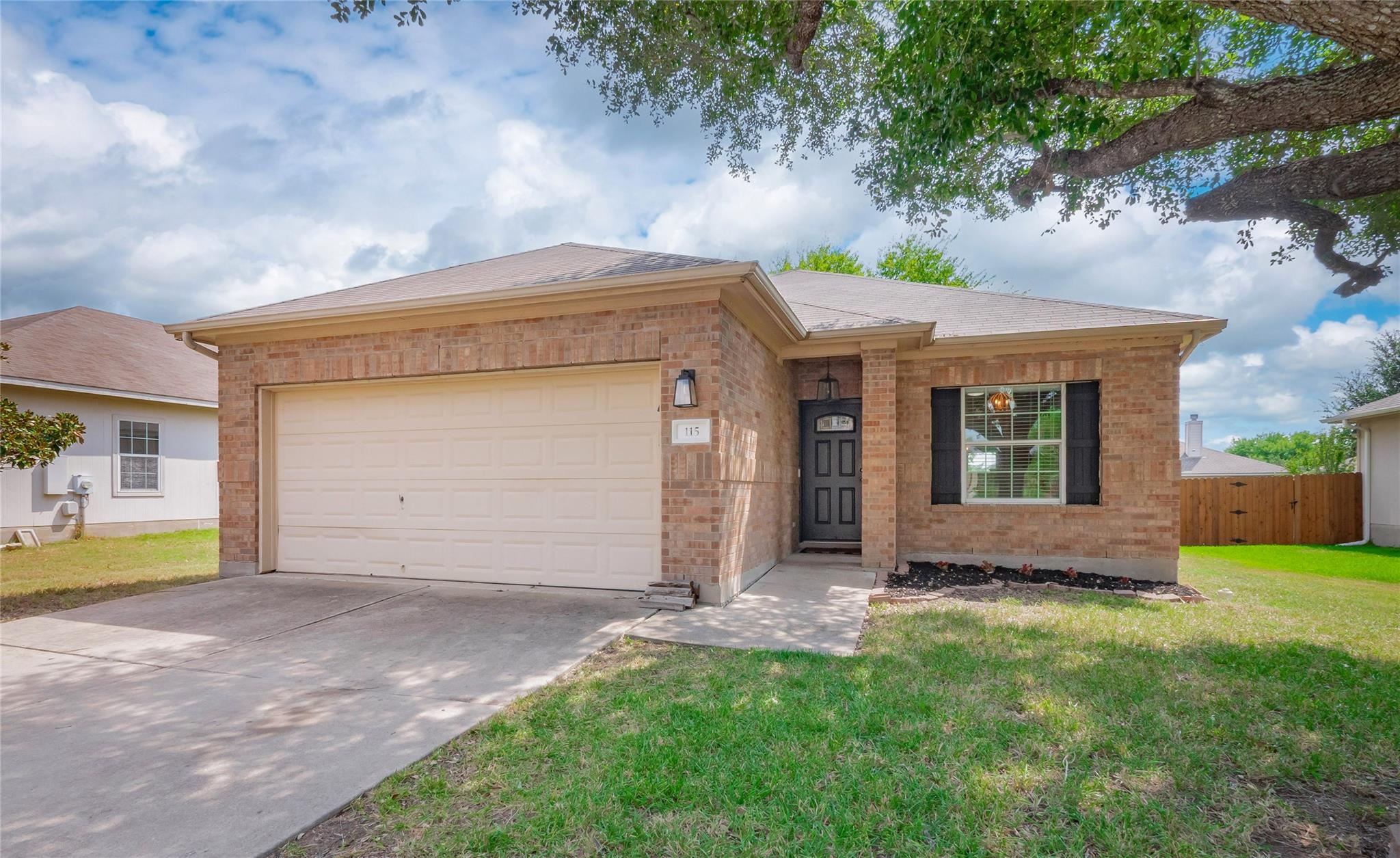 115 Brown, Hutto, TX 78634 — photo 1