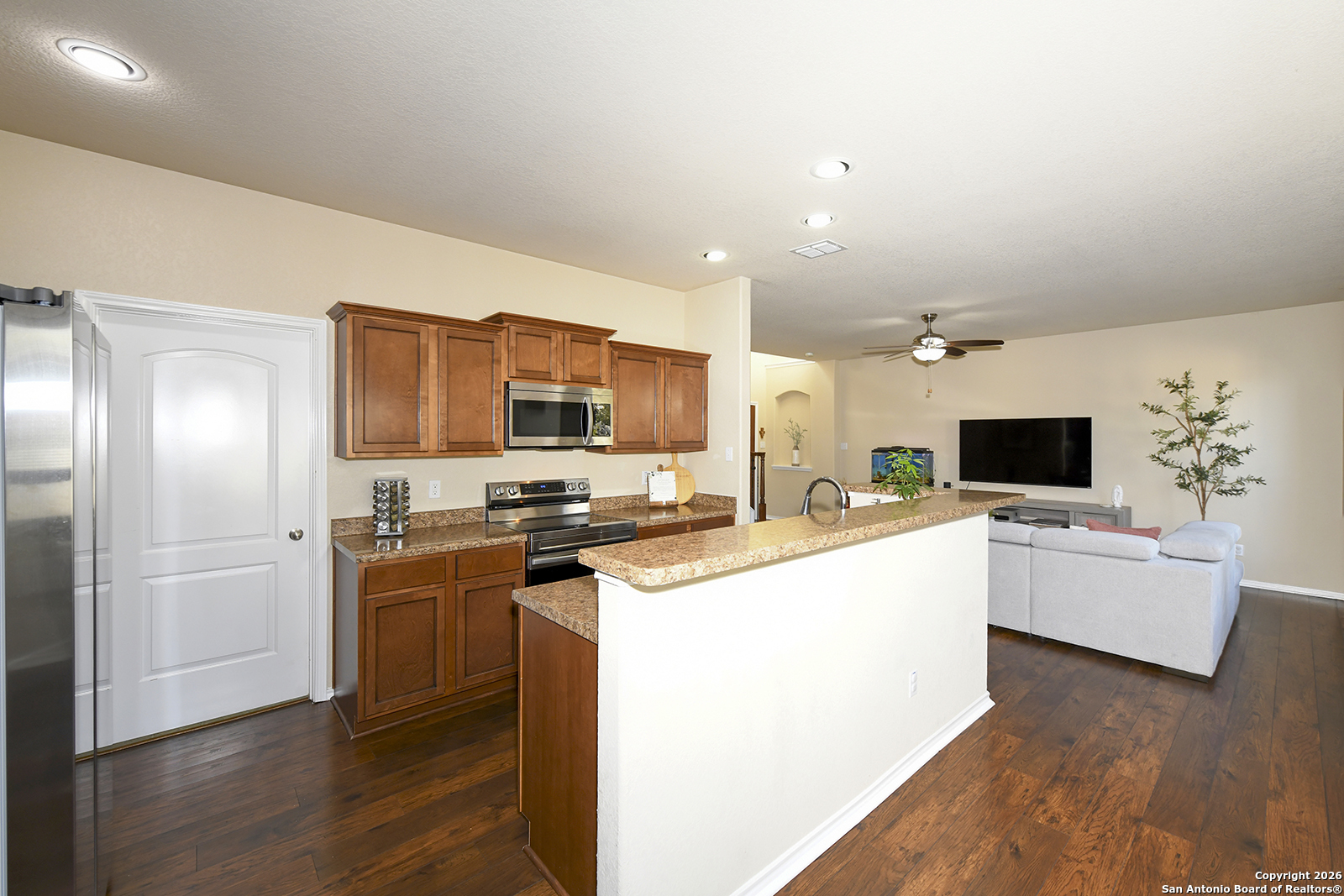 1119 Pinnacle Fls, ,  78260 — photo 1