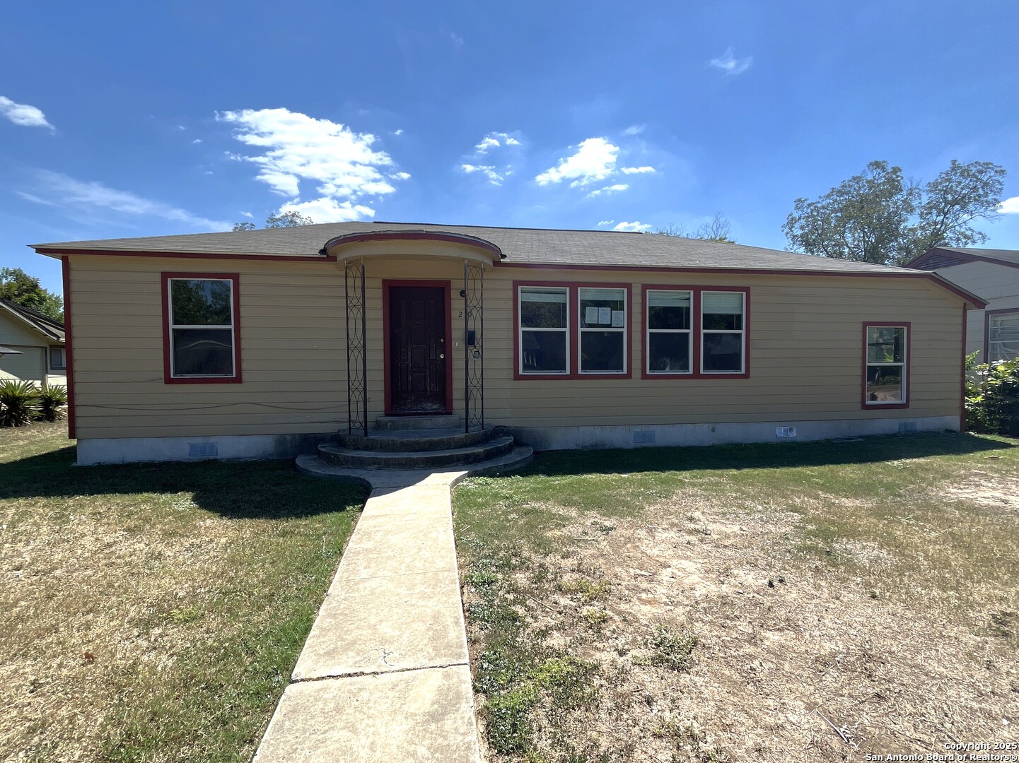 210 Aero, , 78154 — photo 1