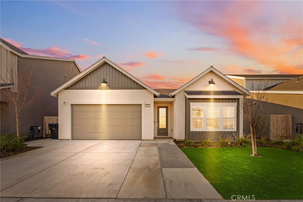 3731 N Summers Court, Visalia, CA 93291 — photo 1