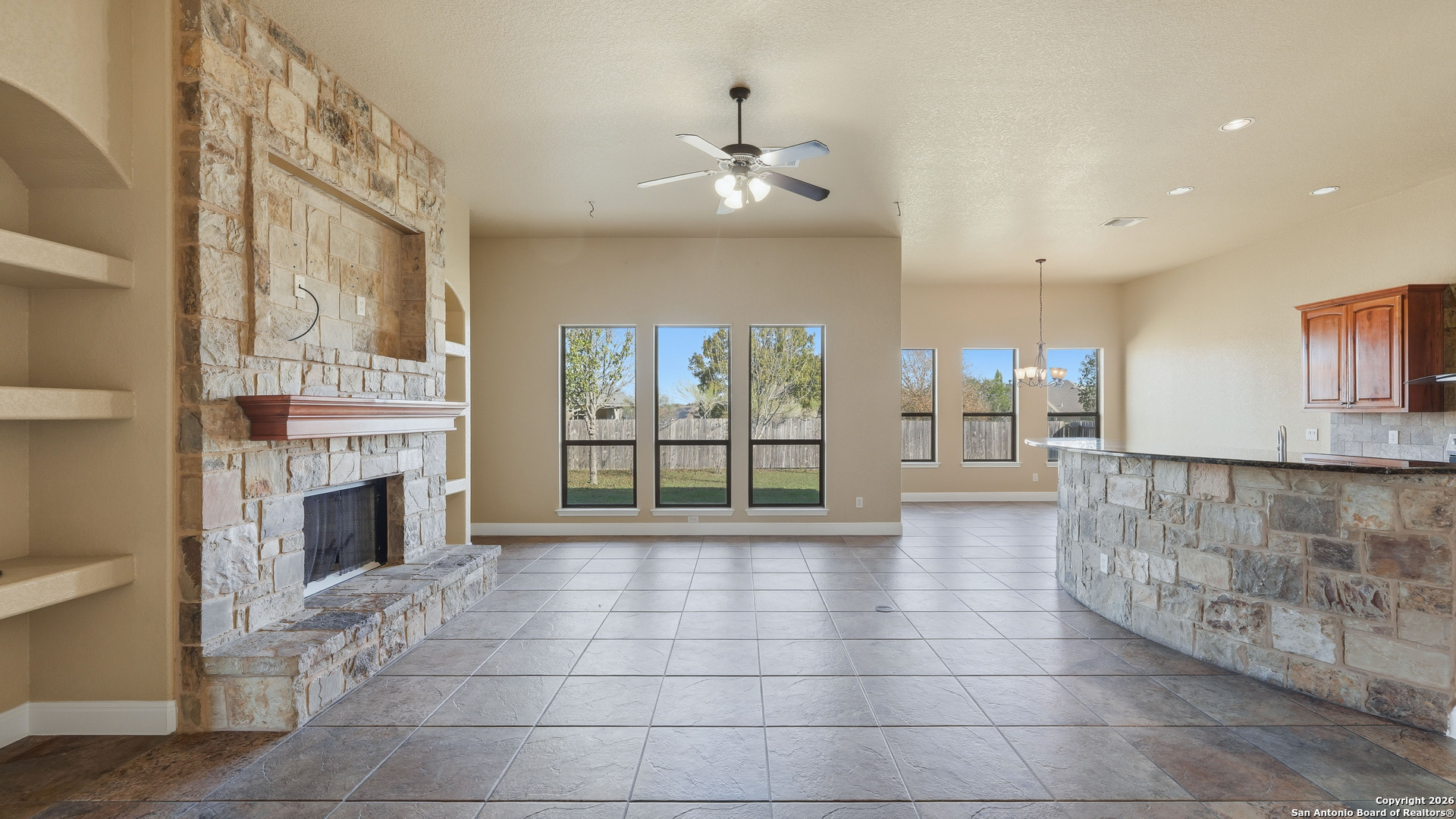 2291 Sun Chase Blvd, ,  78130 — photo 1