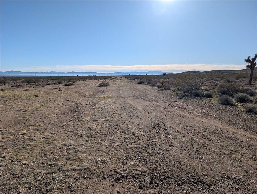 7901 Princess Pat Mine RD, Adelanto, CA 92301 — photo 1
