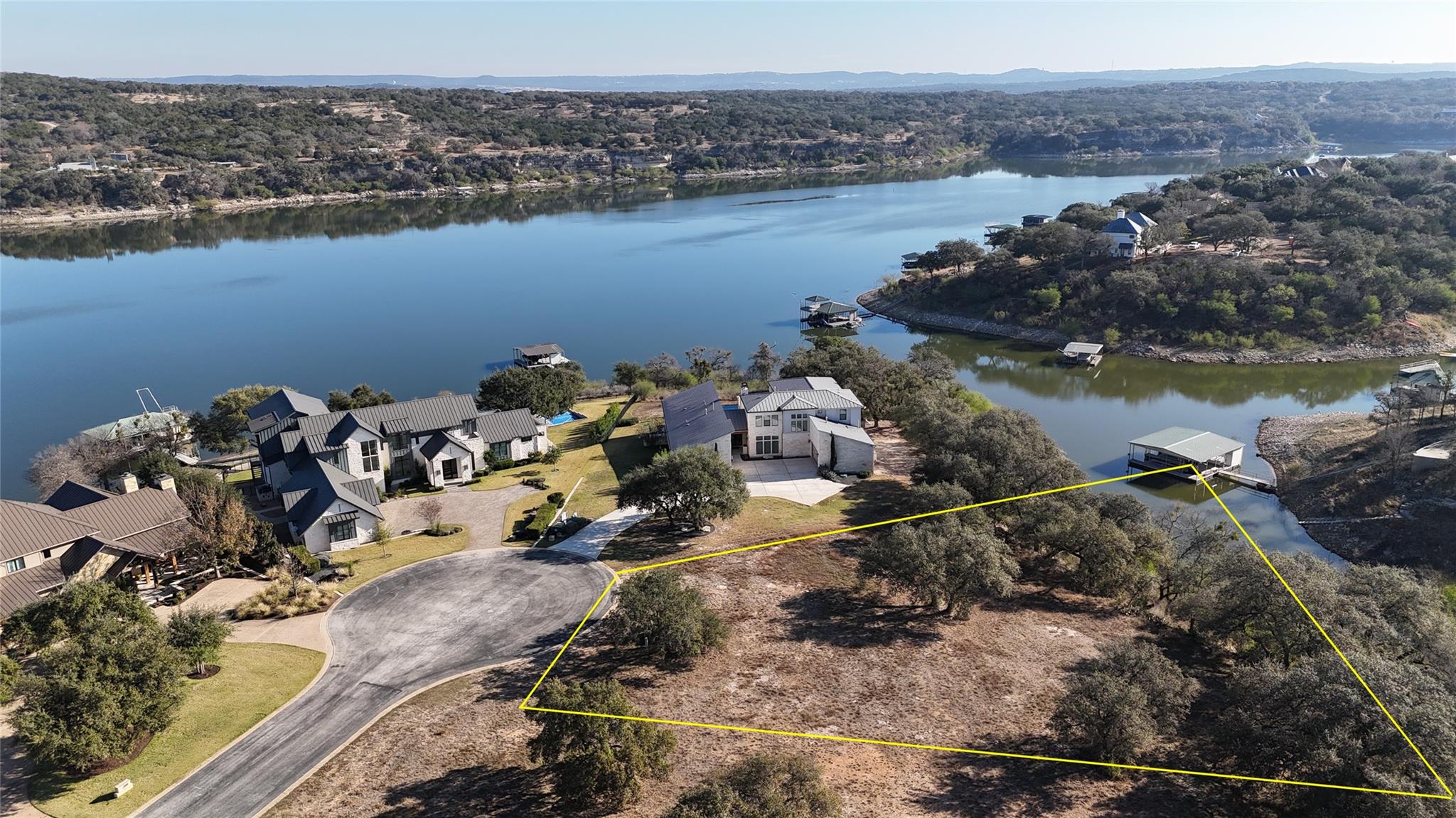 3517  Kahala Sunset Dr, Spicewood, TX 78669 — photo 1