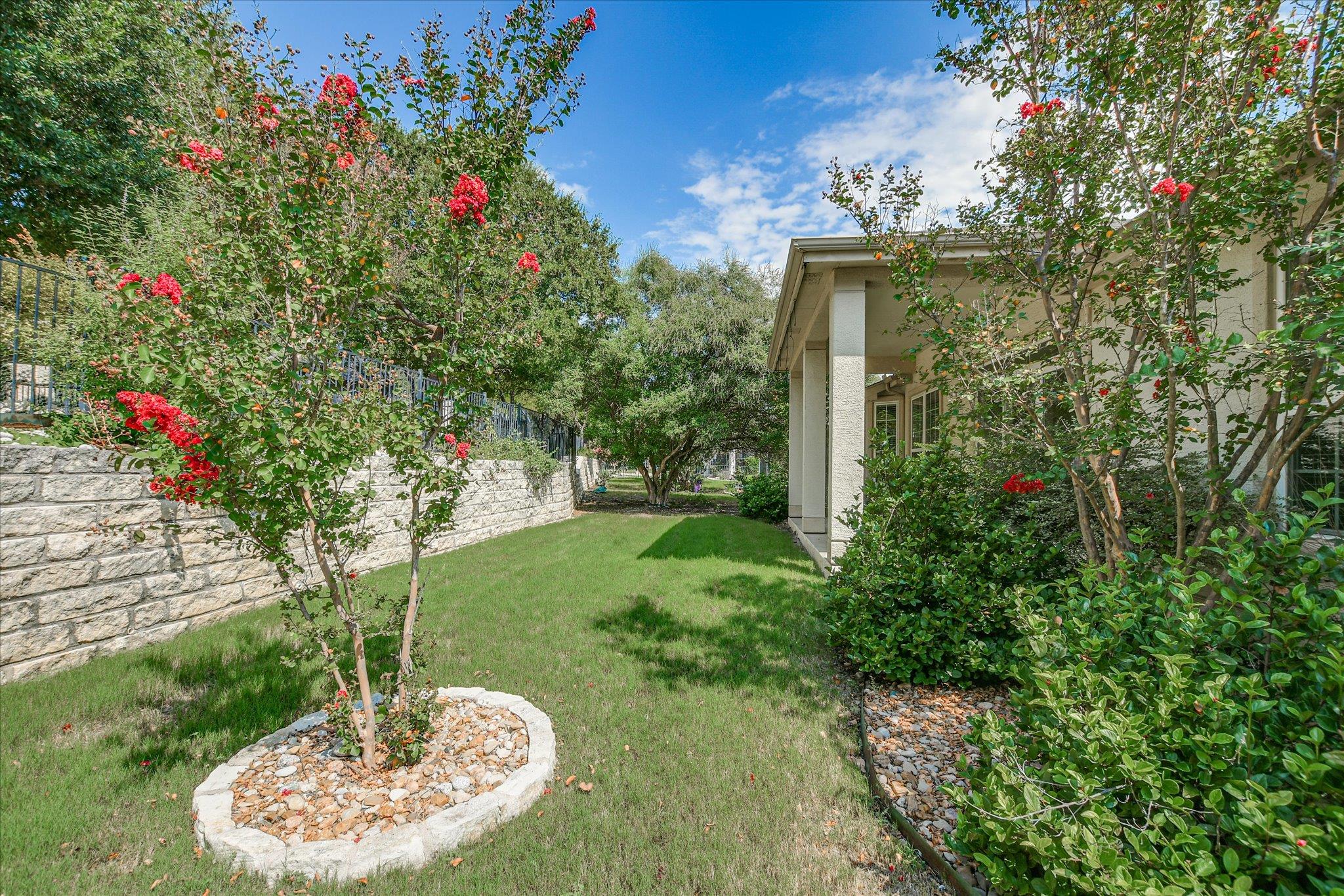 603 Rio Grande, Georgetown, TX 78633 — photo 1