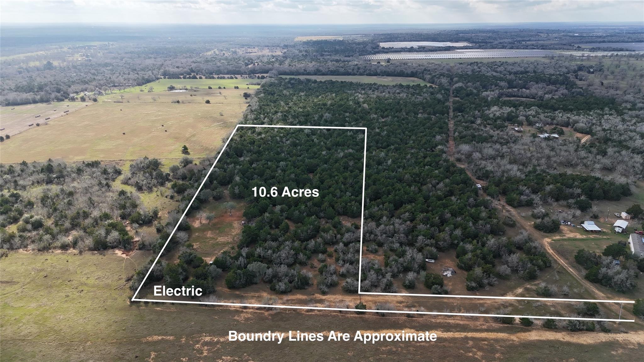 259 Meduna, Smithville, TX 78957 — photo 1