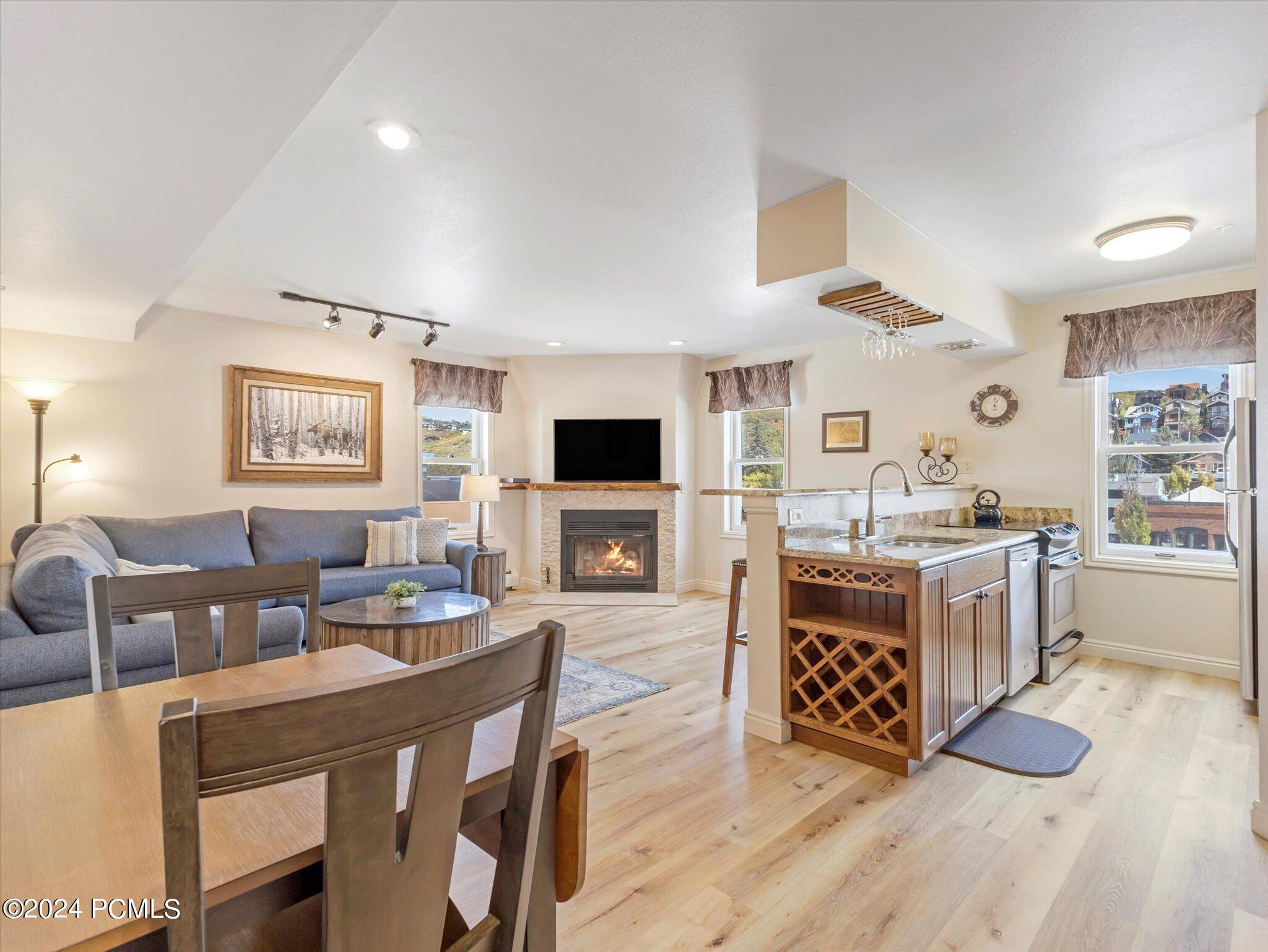 424 Park, Park City, UT 84060 — photo 1