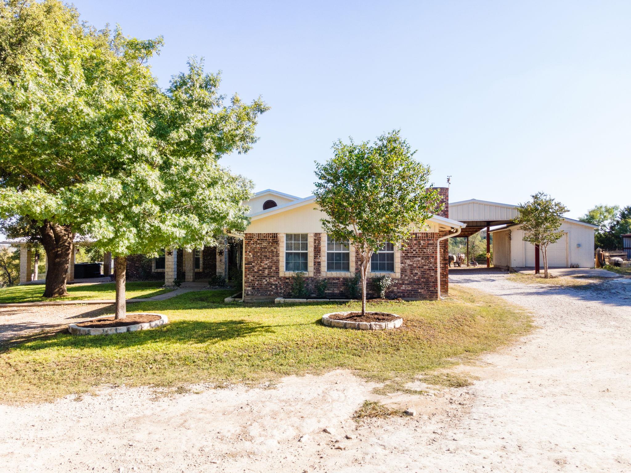 207 County Road 4492, Kempner, TX 76539 — photo 1
