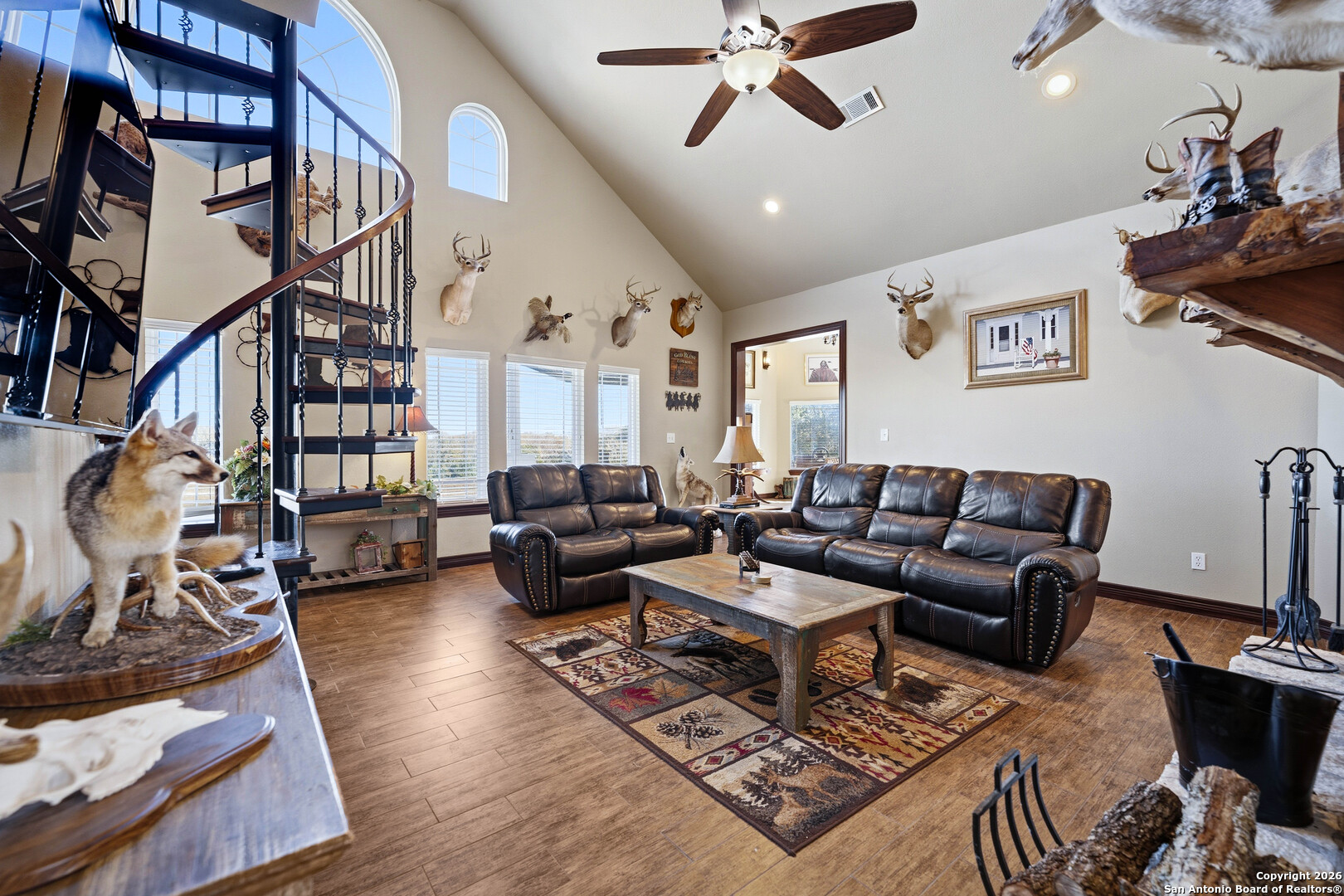163 County Road 283, Harwood, TX 78632 — photo 1