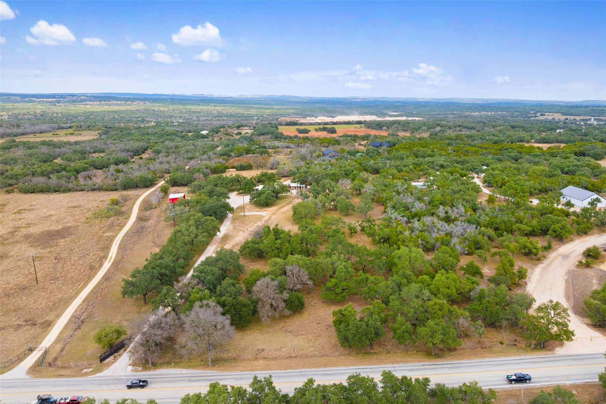214 Edmonds, Johnson City, TX 78636 — photo 1