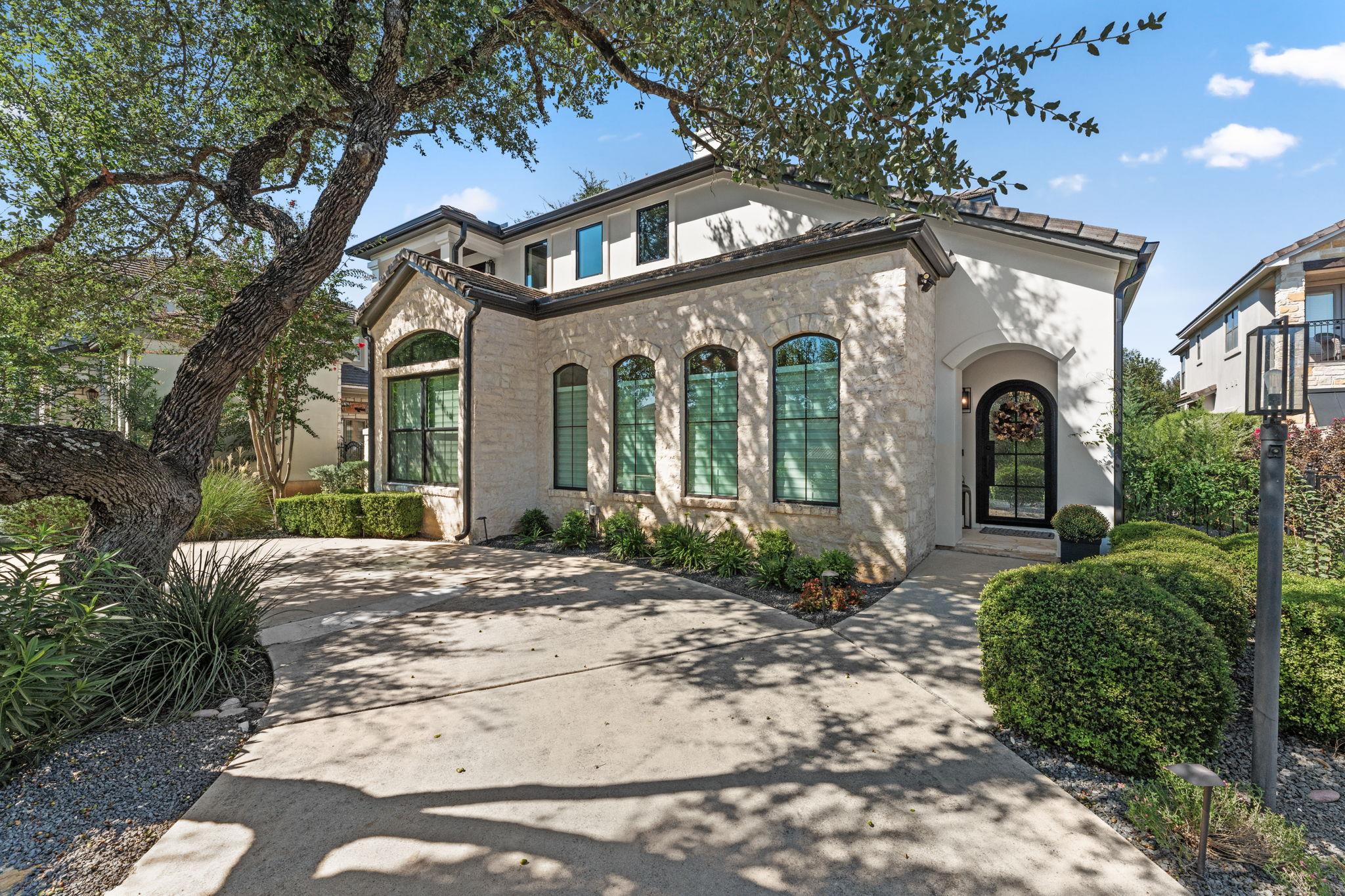 8 Hightrail, The Hills, TX 78738 — photo 1