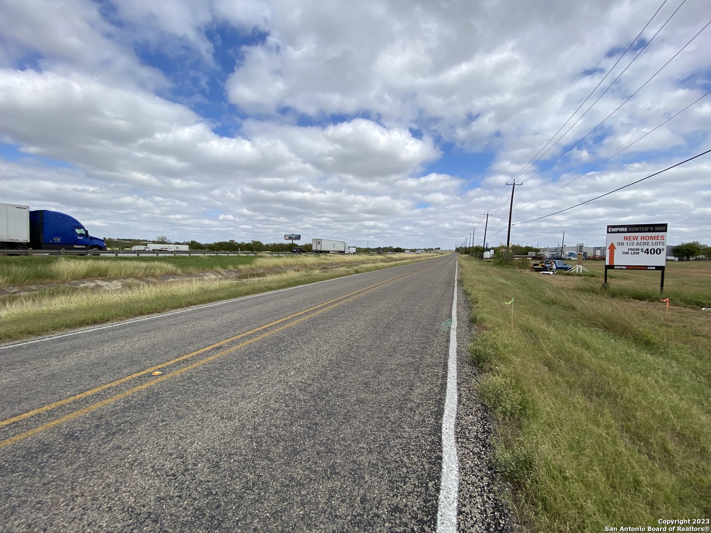 12030 E Interstate 10, San Antonio, TX 78109 — photo 1
