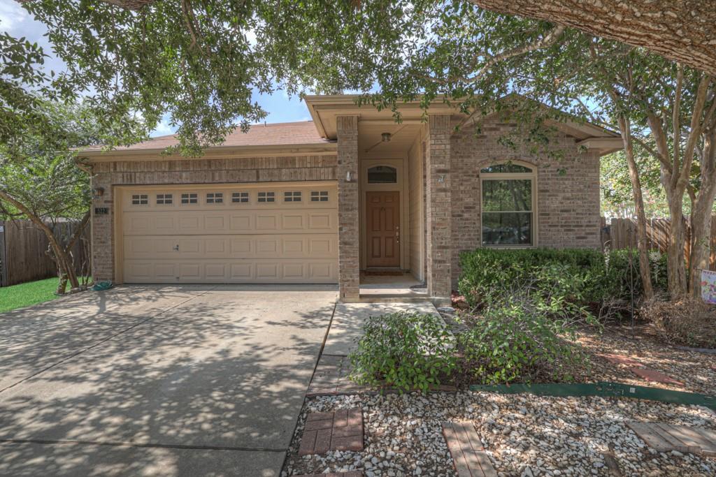 522 Pecos, New Braunfels, TX 78130 — photo 1