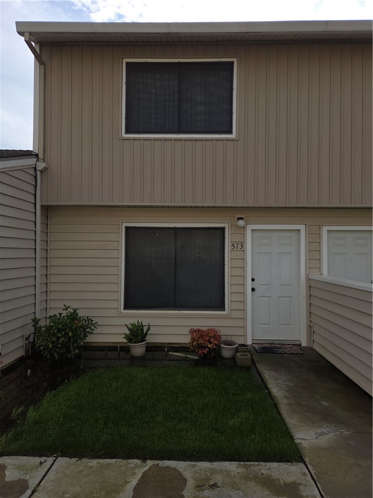 573 North Street, Corning, CA 96021 — photo 1
