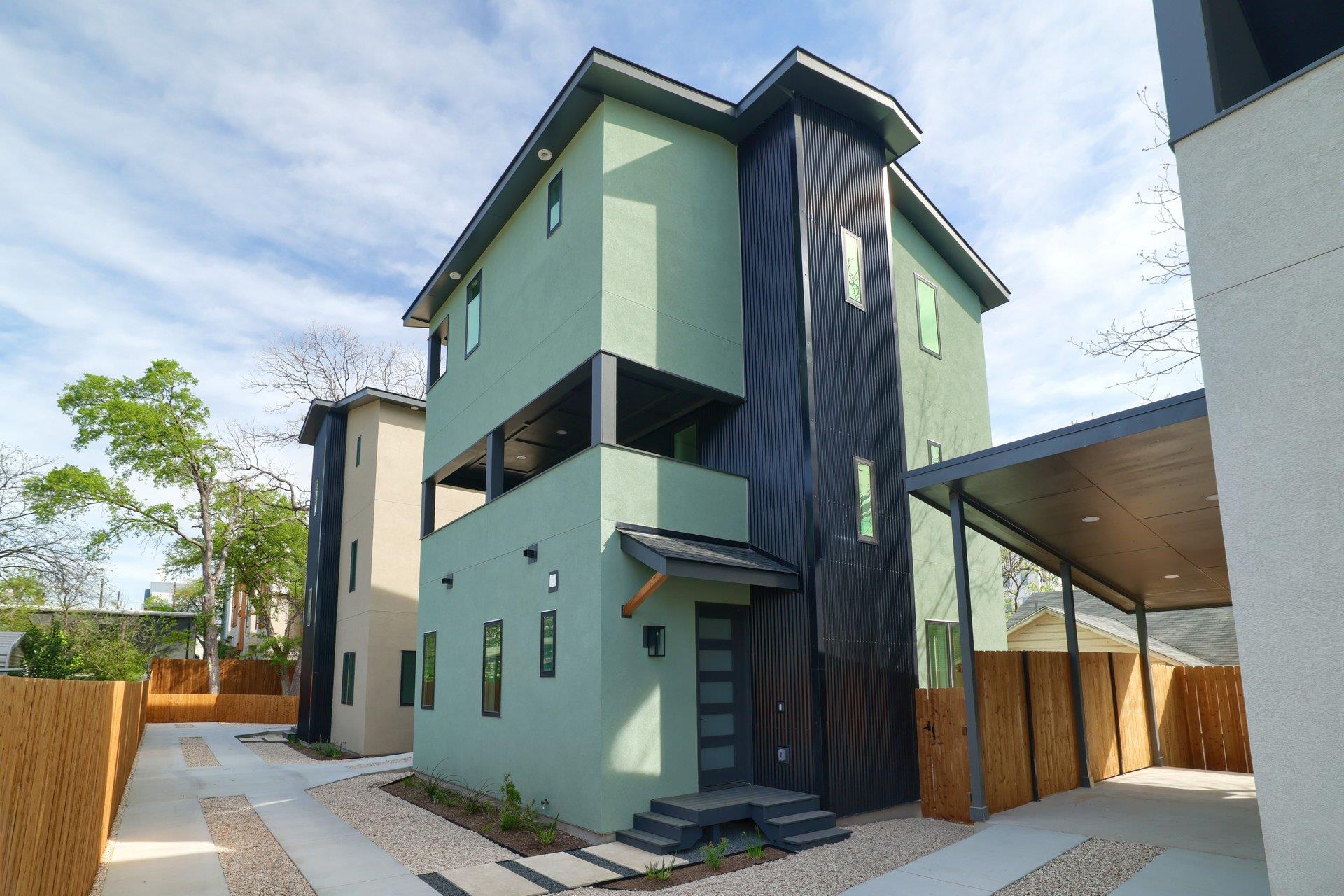 2818 22nd, Austin, TX 78722 — photo 1