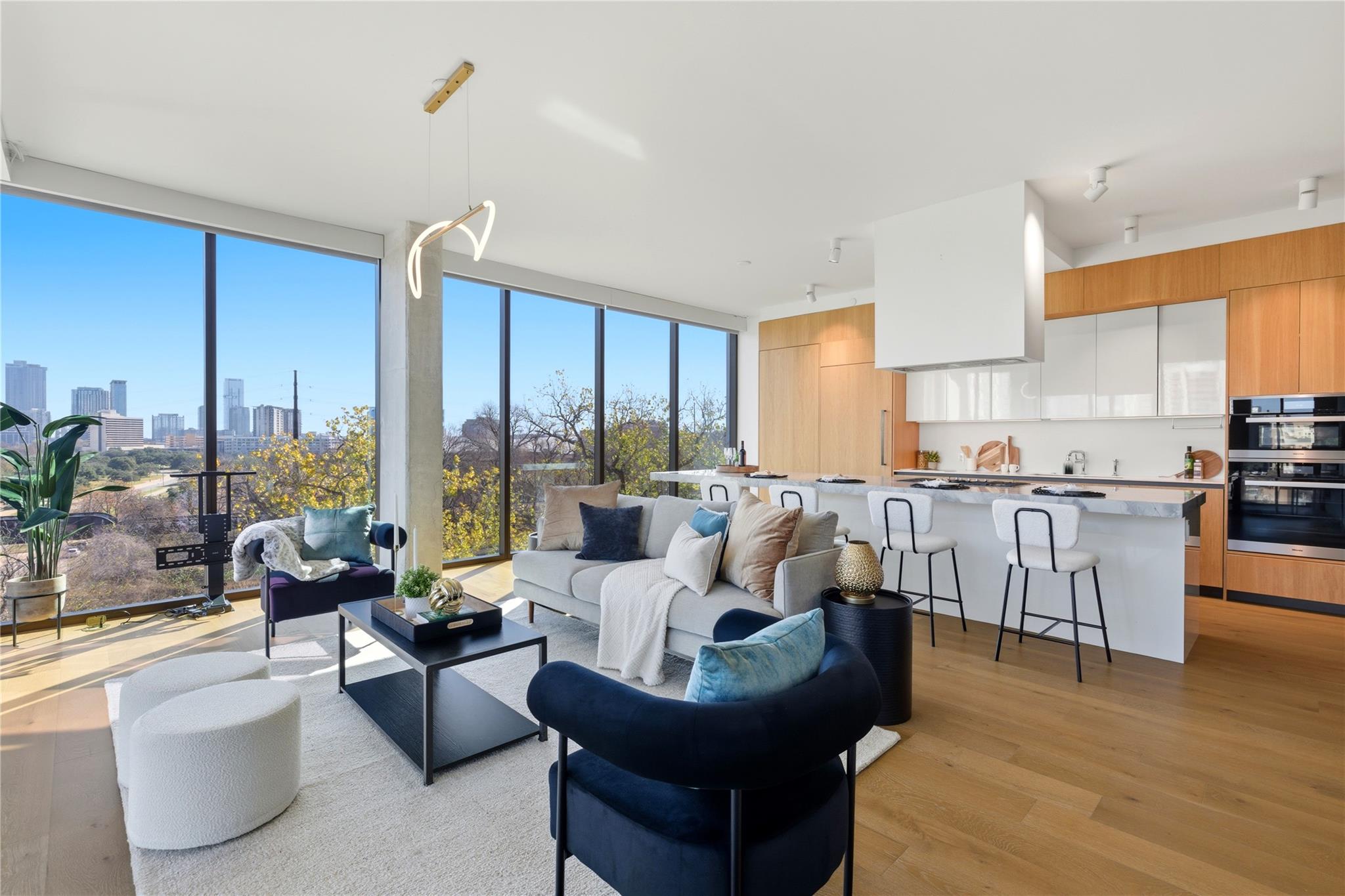 1211 Riverside, Austin, TX 78704 — photo 1