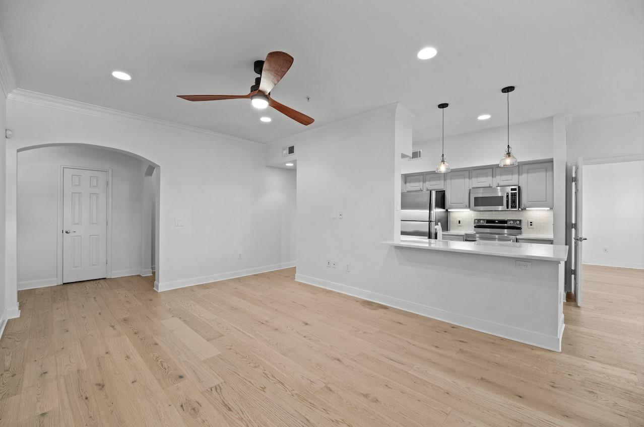 7701 Rialto, Austin, TX 78735 — photo 1