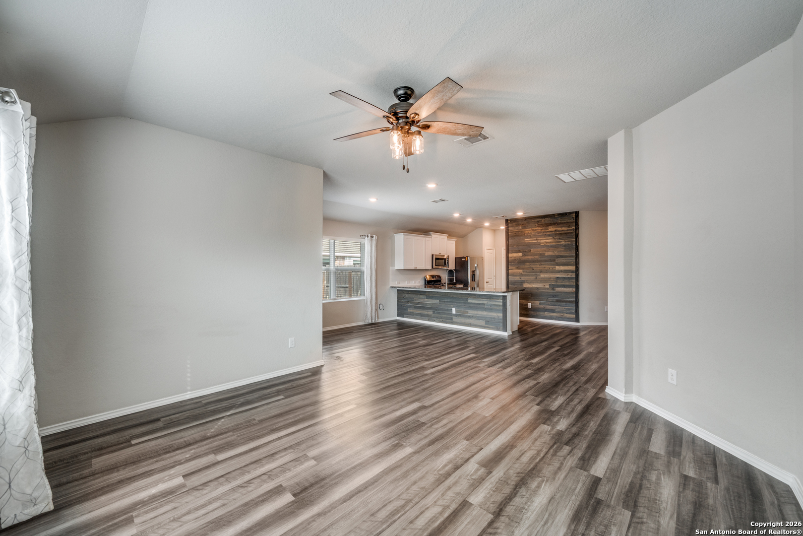 10307 Owl Woods, ,  78154 — photo 1