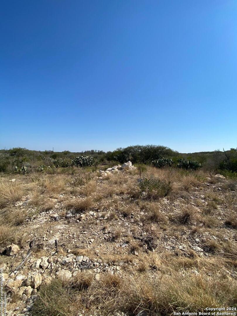 73 FRIENDSHIP HILLS CIR, , 78801 — photo 1
