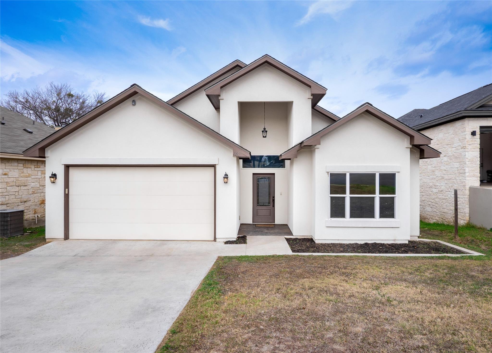 93 Primrose, Marble Falls, TX 78654 — photo 1