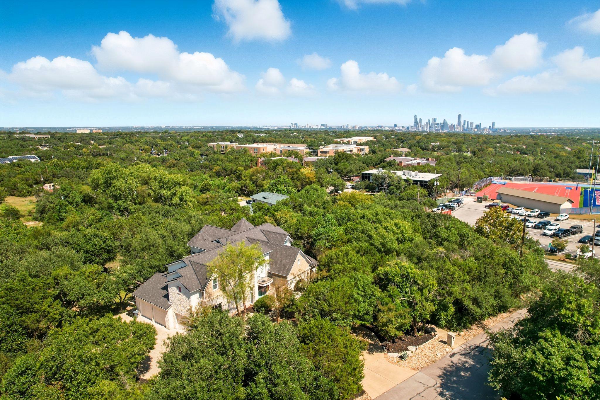 500 Konstanty, West Lake Hills, TX 78746 — photo 1