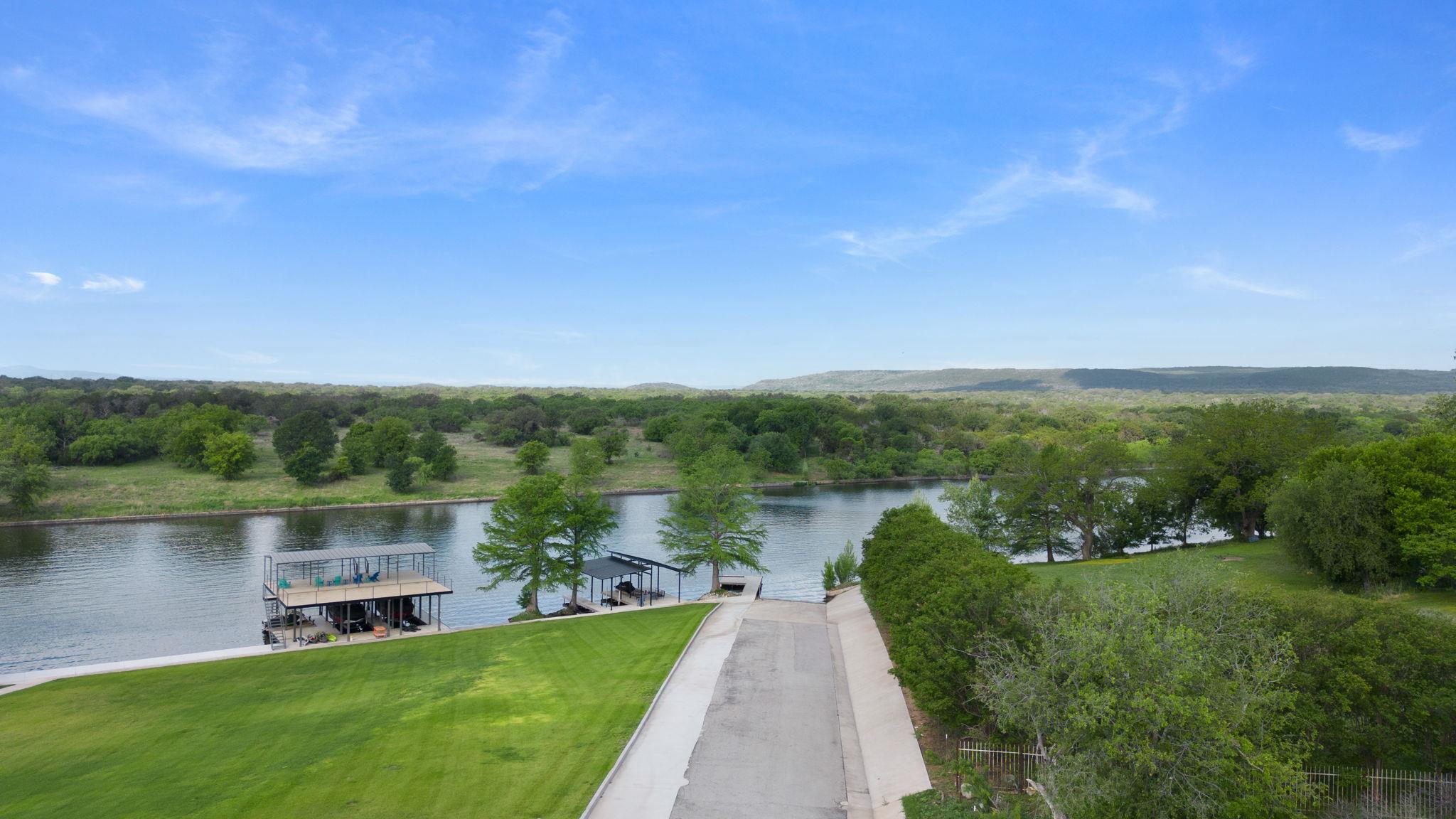 129 Lone Oak, Burnet, TX 78611 — photo 1