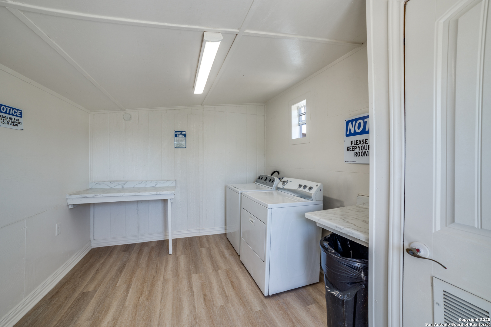 8325 Fm 327, ,  78112 — photo 1
