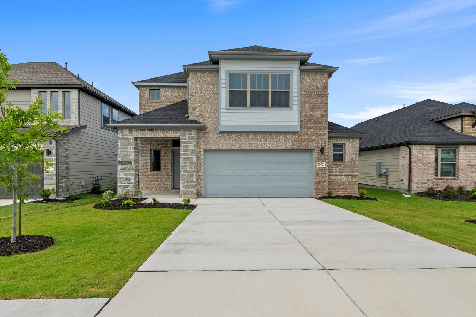 1102 Universal, Hutto, TX 78634 — photo 1