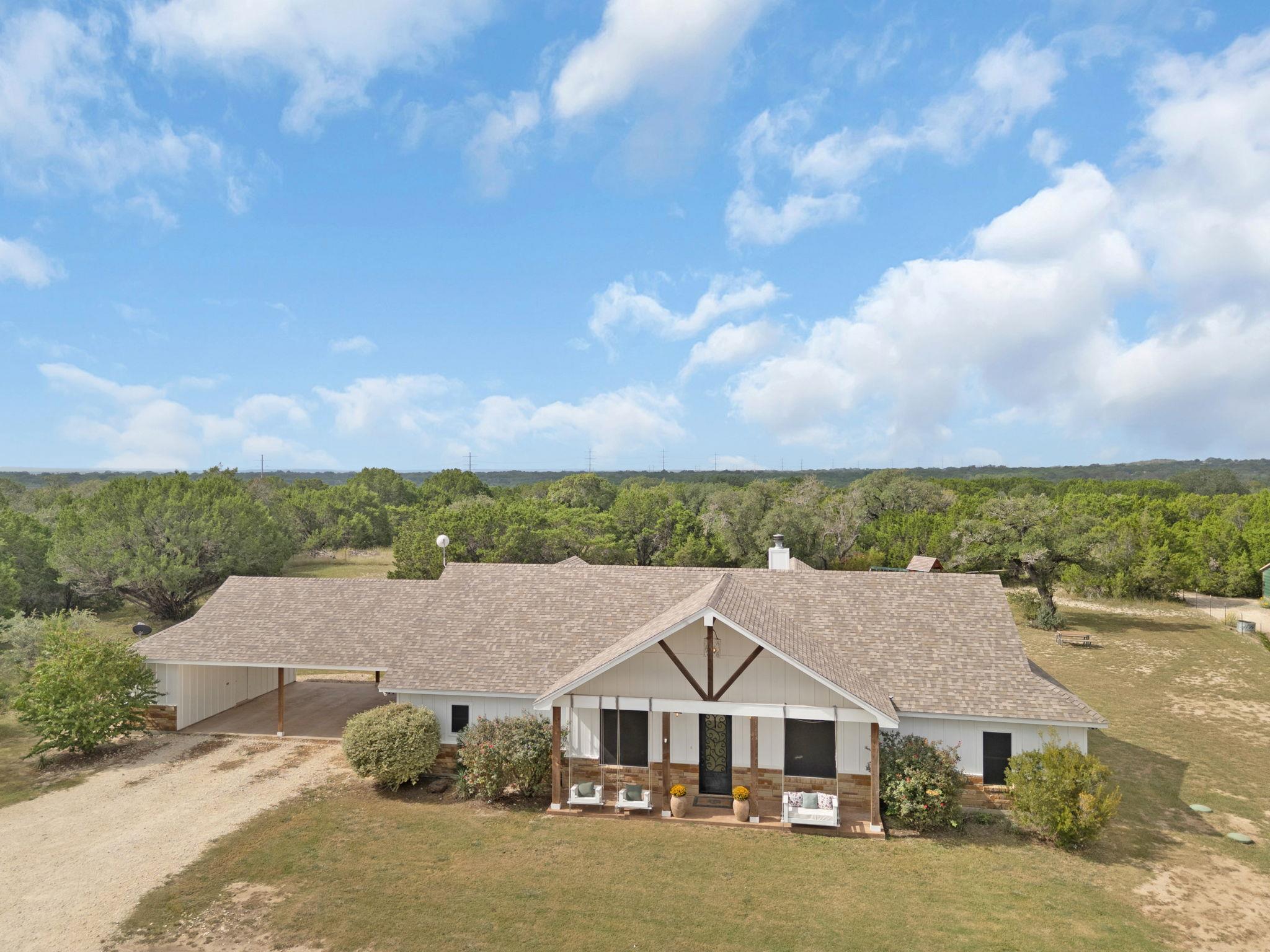 6757 County Road 3010, Lampasas, TX 76550 — photo 1