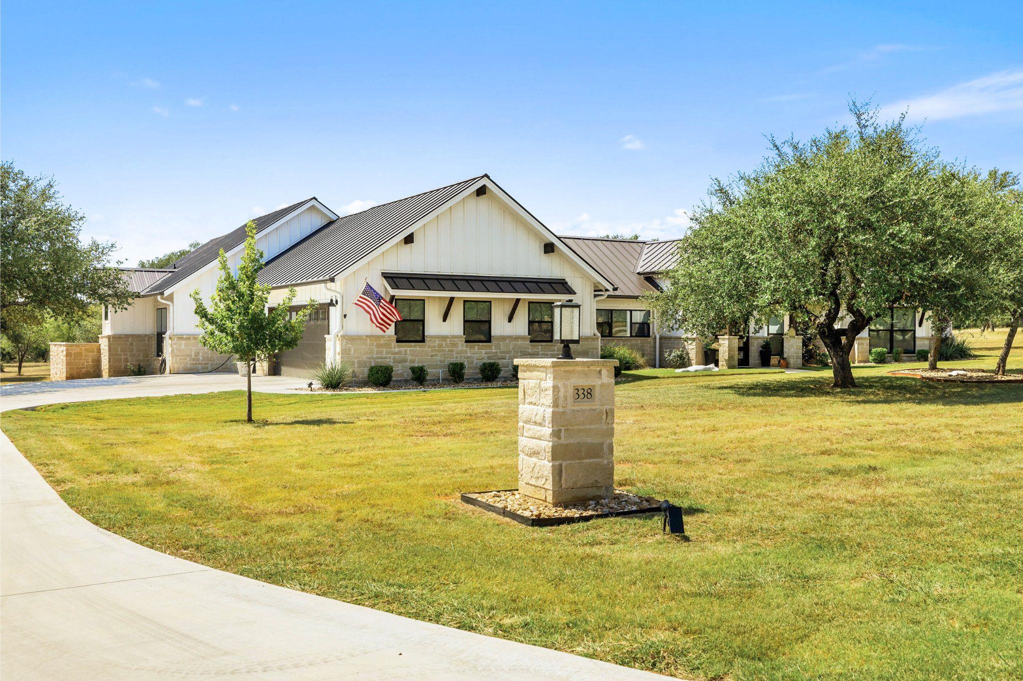 338 Morning Dew, Round Mountain, TX 78663 — photo 1