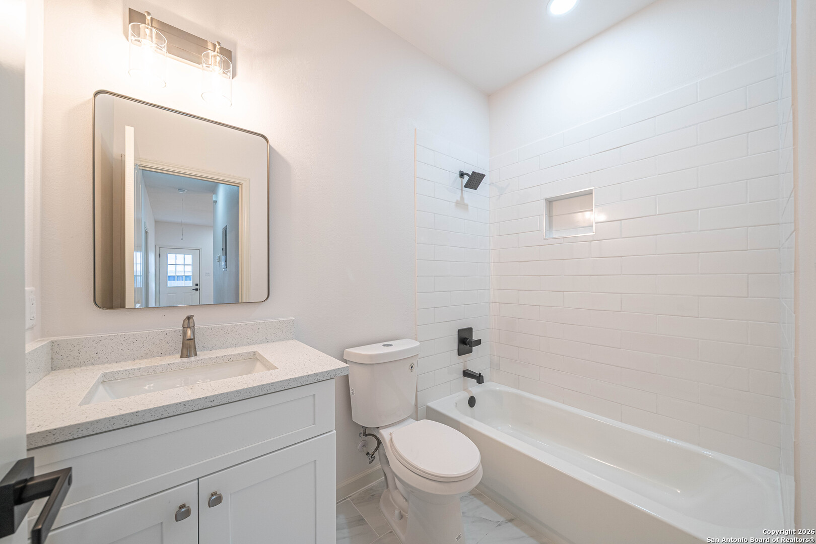 140 Camino Verde, ,  78121 — photo 1
