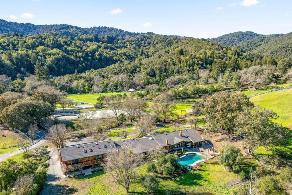 6915 Redwood Retreat Road, Gilroy, CA 95020 — photo 1