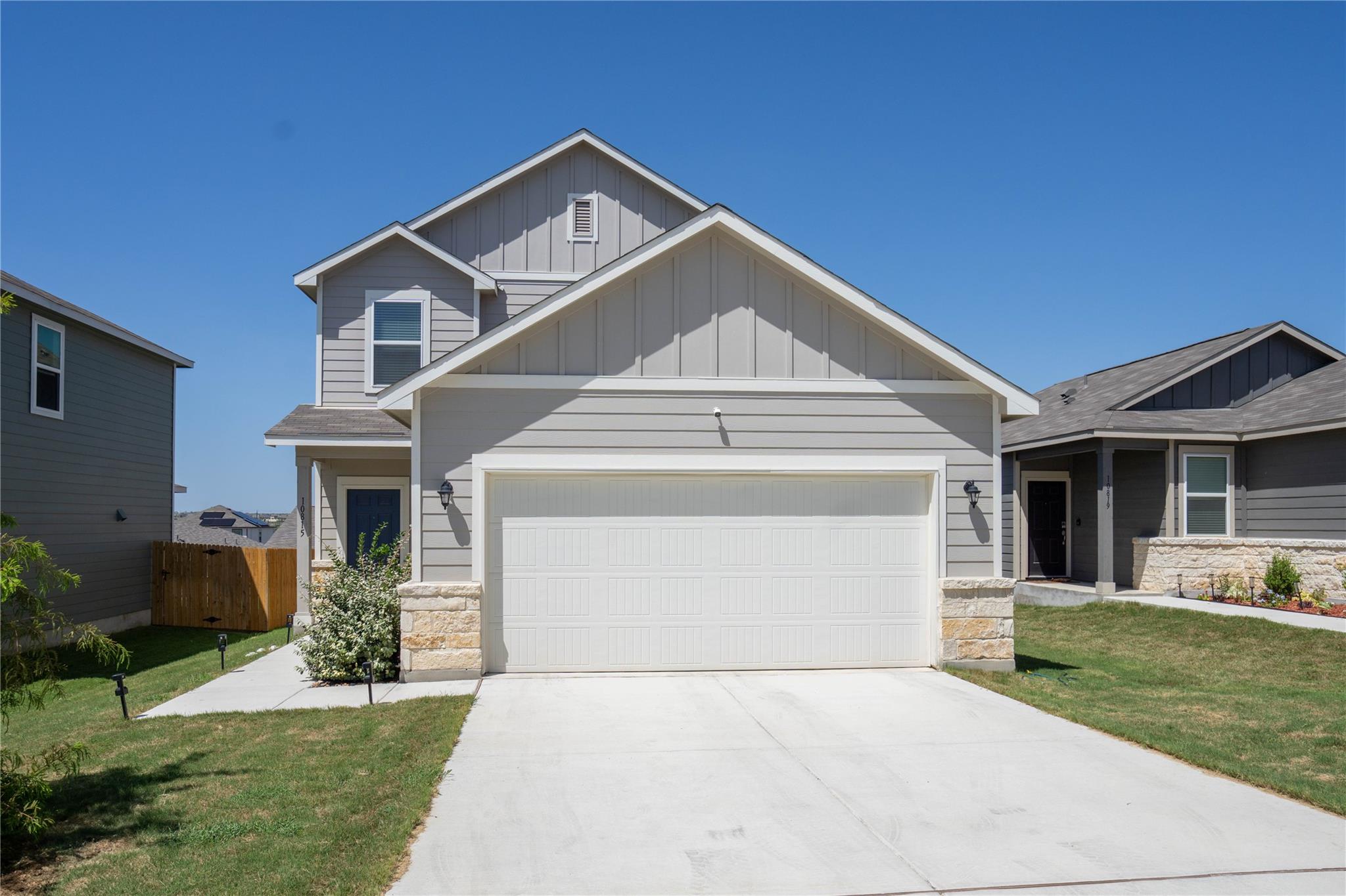 10815 Arbol, Converse, TX 78109 — photo 1