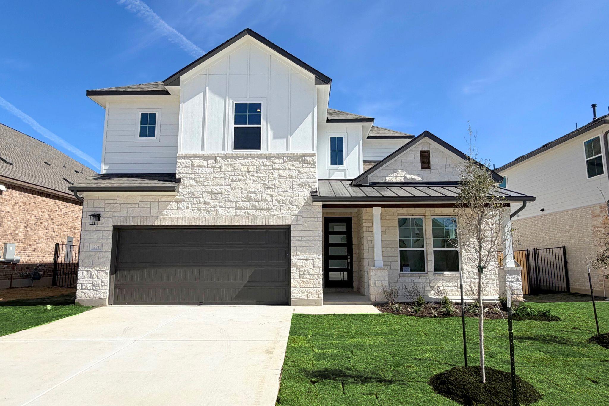 221 Medallion, Liberty Hill, TX 78642 — photo 1
